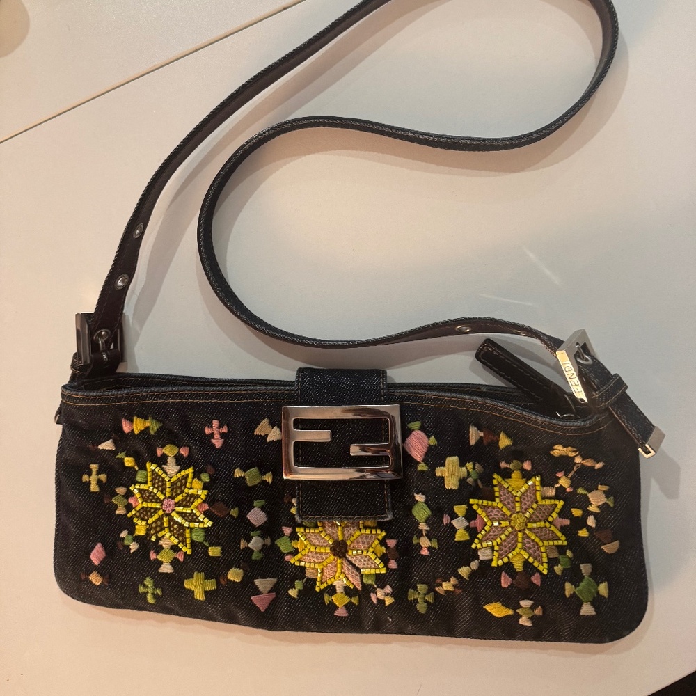 Fendi Beaded baguette